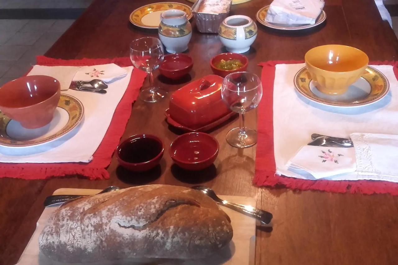 Chez Mialaret Bed & Breakfast Tourniac ภายนอก รูปภาพ